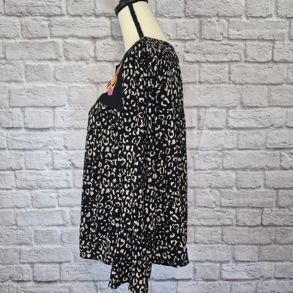 Savanna Jane Leopard Floral Embroidered V Neck Boho Blouse Top Long Sleeve Sz L - Picture 5 of 10